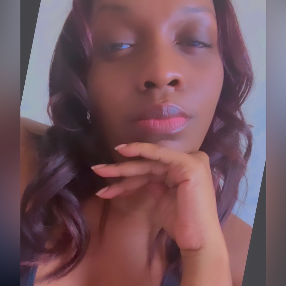 Meet your Posher, Weslyn